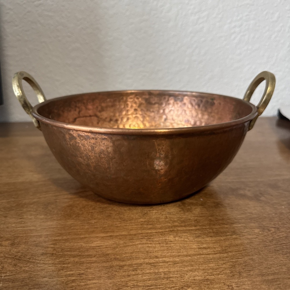 Vintage Cooper Bowl‎ With Brass Handle Marked With # 3